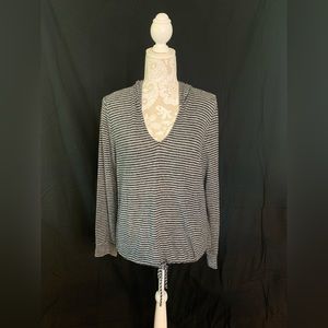 Gibsonlook long sleeve light weight hooded top